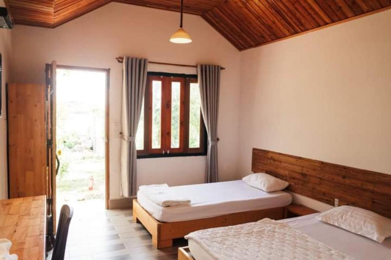Villa Dao Hoa Vang Cam Ranh - Venuestay エクステリア 写真