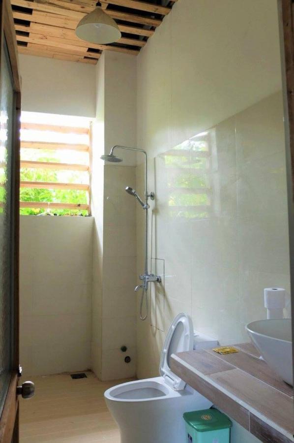 Villa Dao Hoa Vang Cam Ranh - Venuestay エクステリア 写真